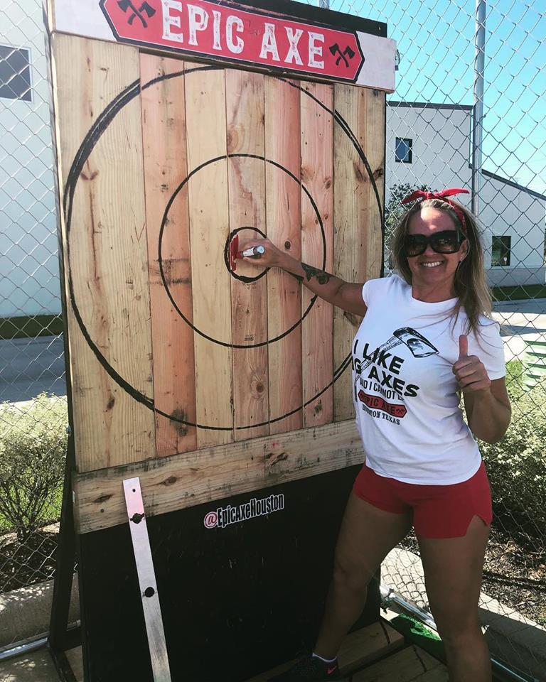 Mobile axe throwing services
