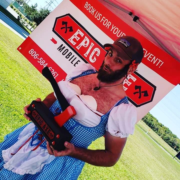 Mobile axe throwing services