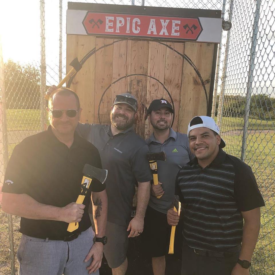 Mobile axe throwing services