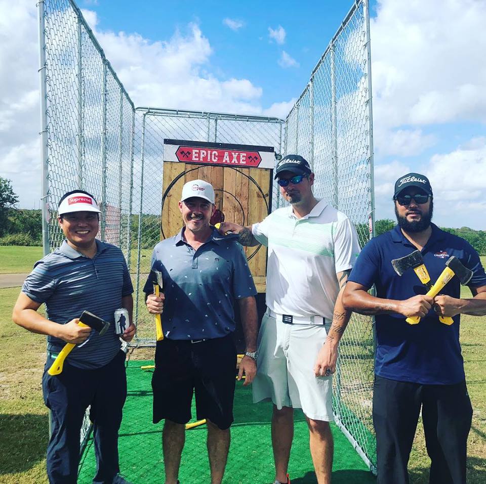 Mobile axe throwing services