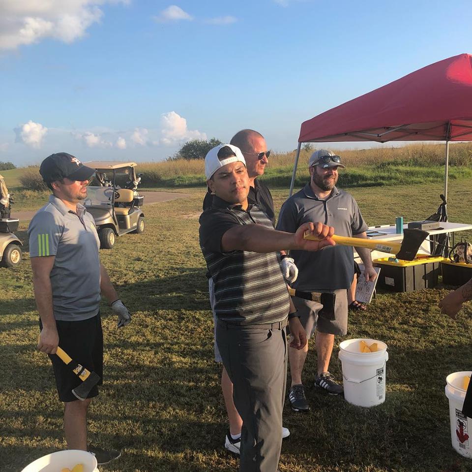 Mobile axe throwing services