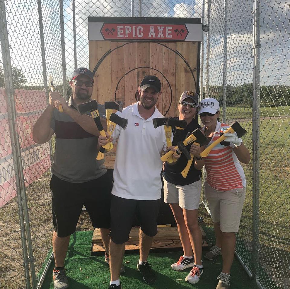 Mobile axe throwing services