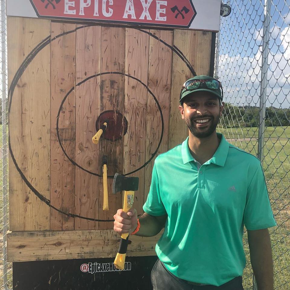 Mobile axe throwing services