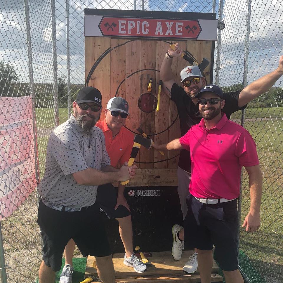 Mobile axe throwing services