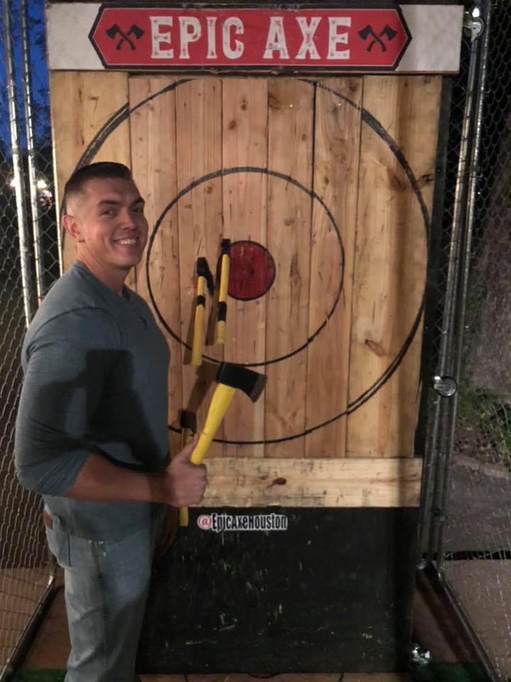 Mobile axe throwing services