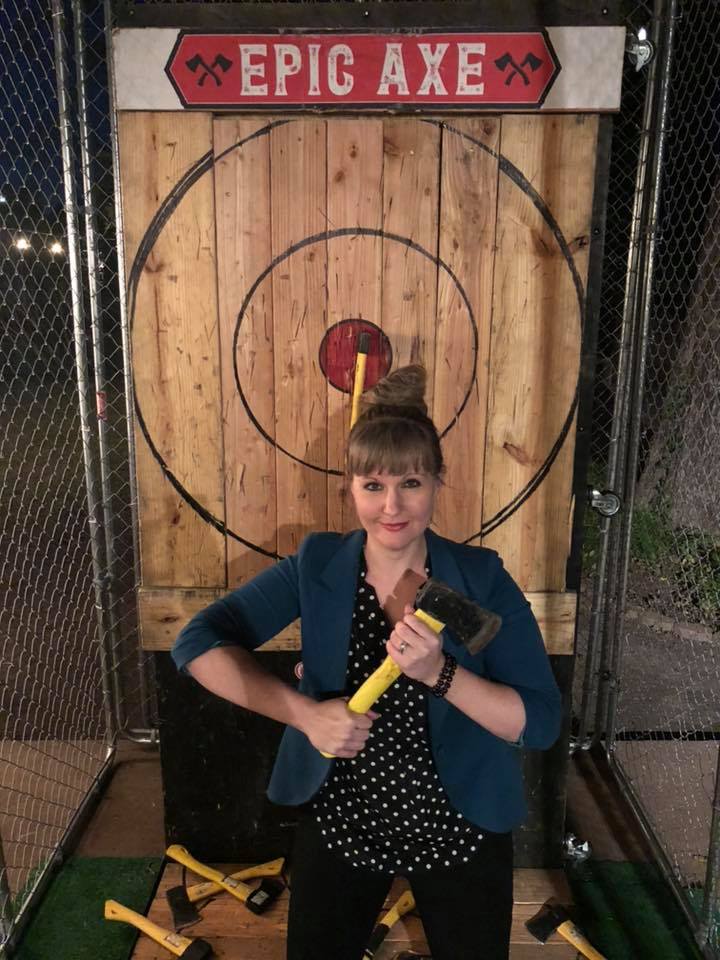 Mobile axe throwing services