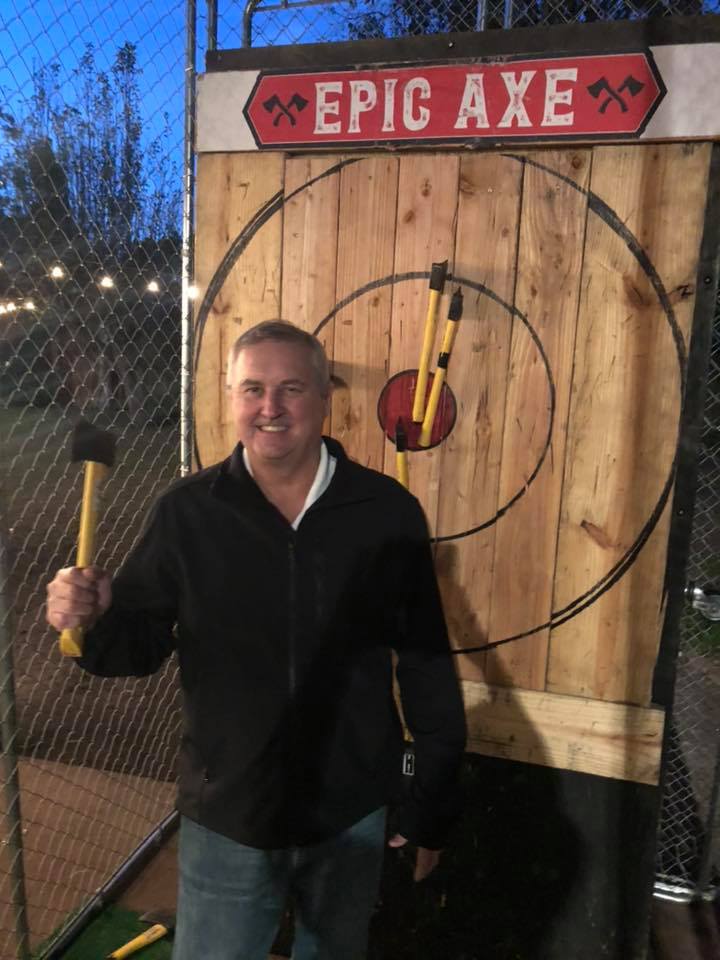 Mobile axe throwing services