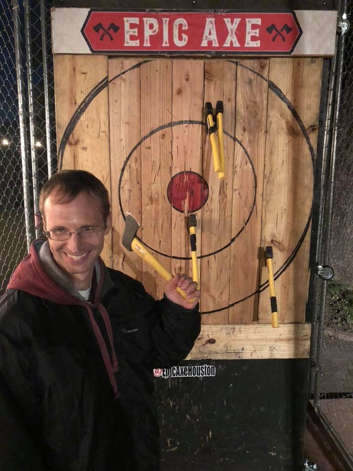 Mobile axe throwing services