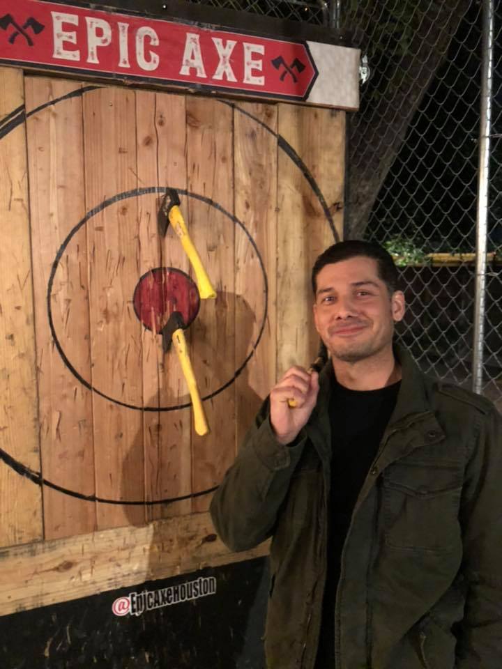 Mobile axe throwing services