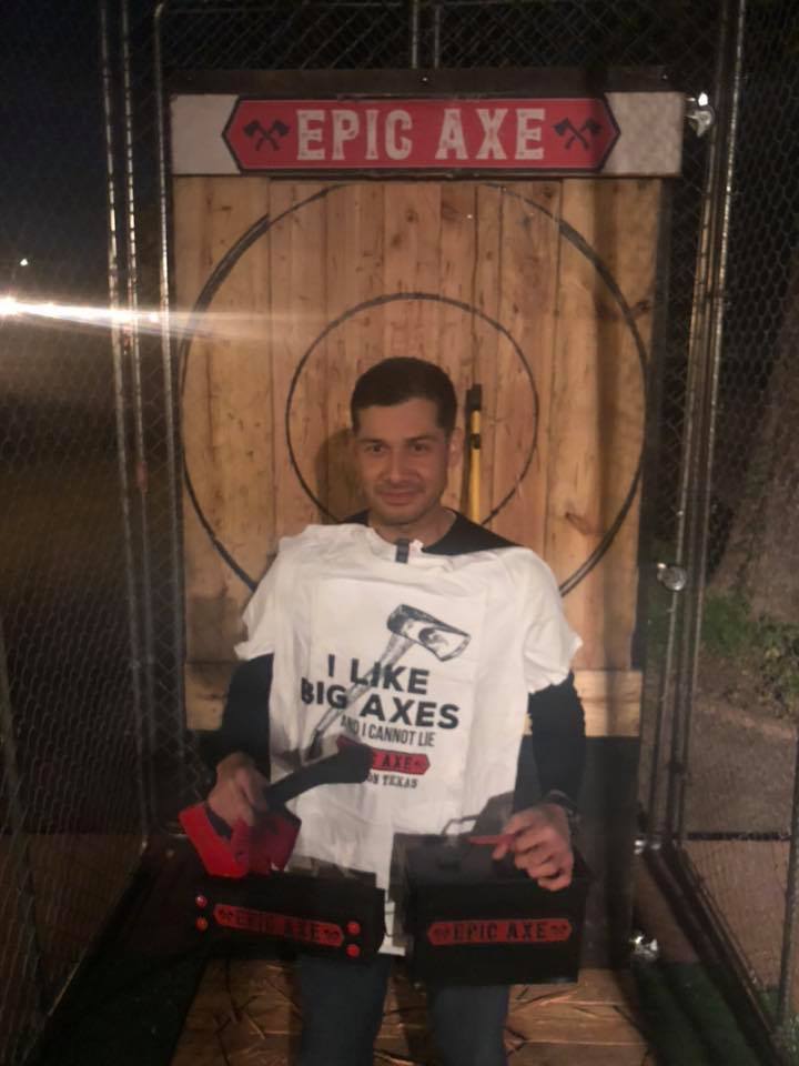 Mobile axe throwing services