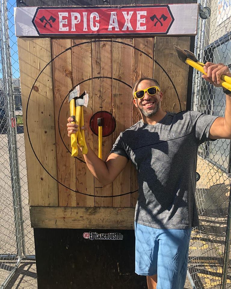 Mobile axe throwing services