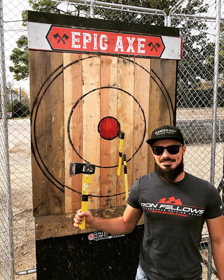 Mobile axe throwing services