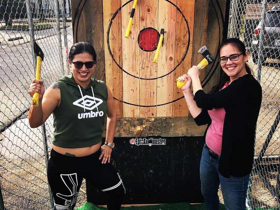 Mobile axe throwing services