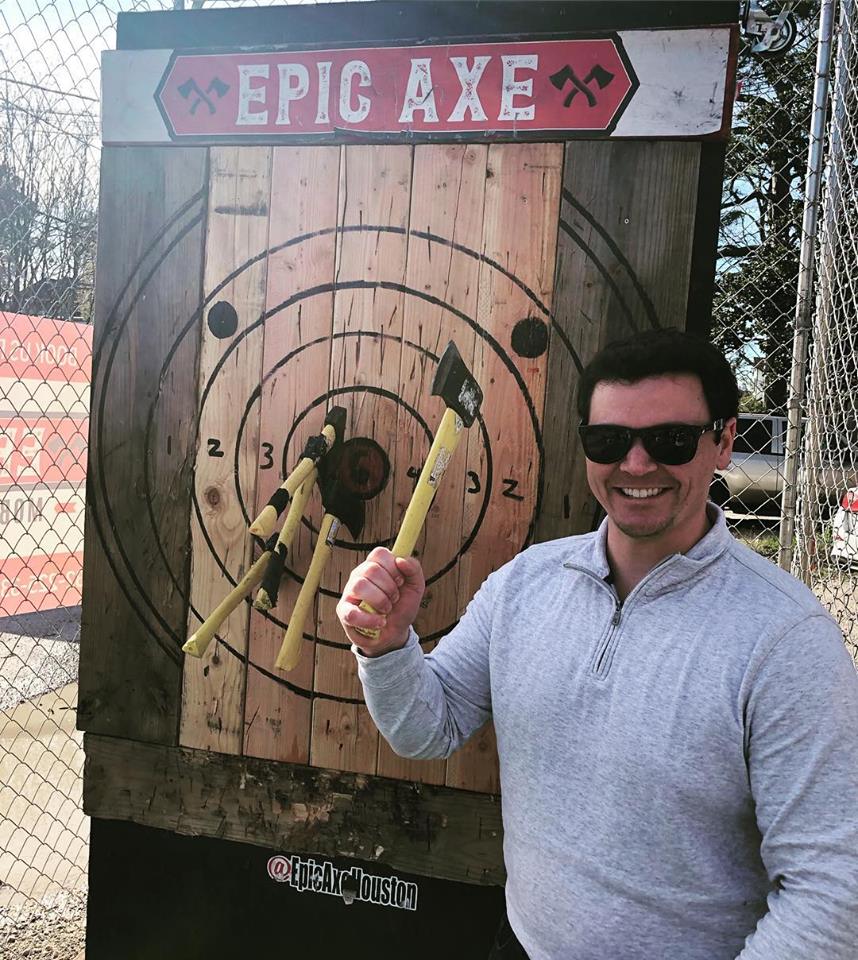 Mobile axe throwing services