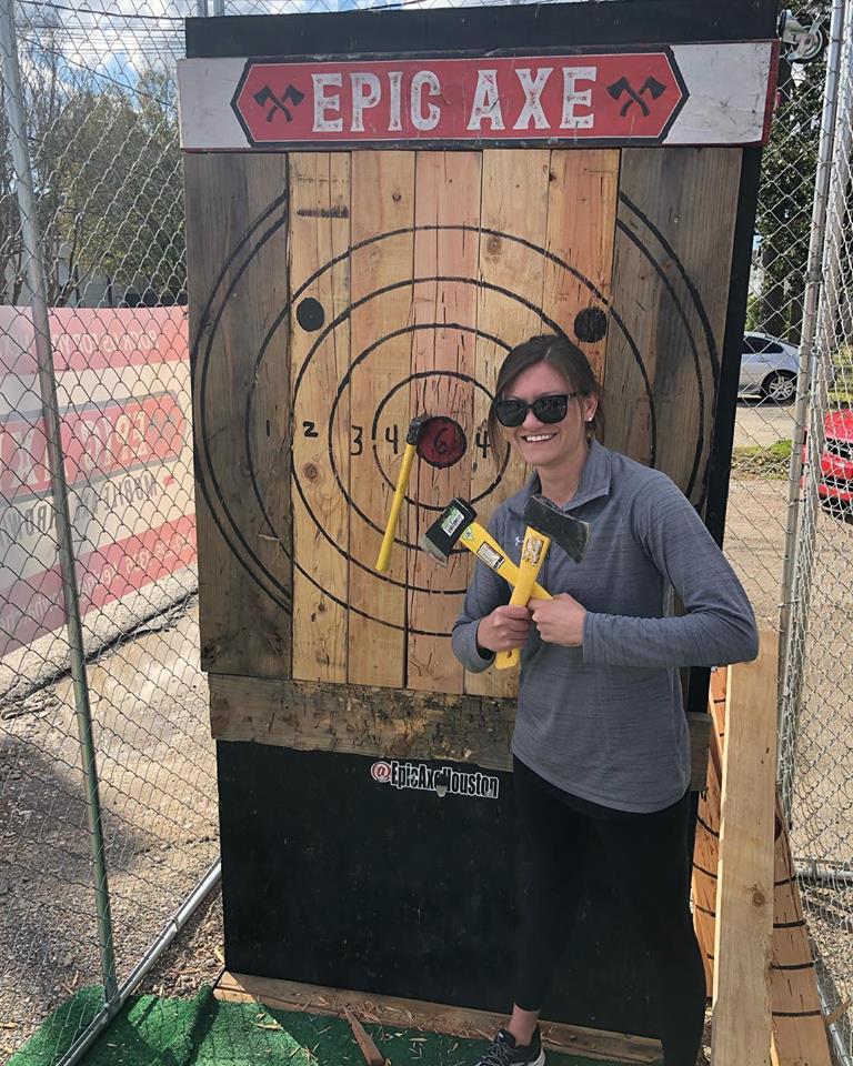 Mobile axe throwing services