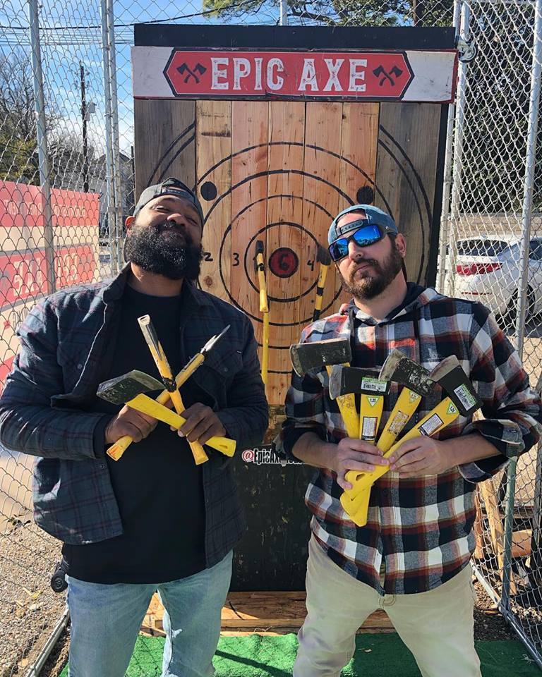 Mobile axe throwing services