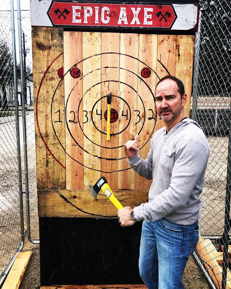Mobile axe throwing services