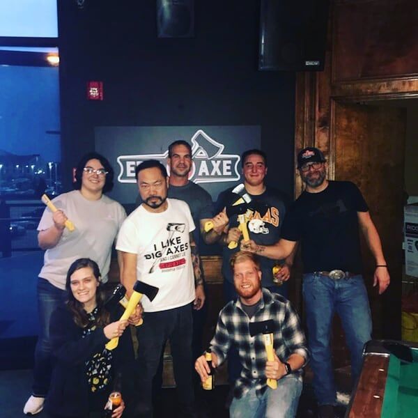 Mobile axe throwing services