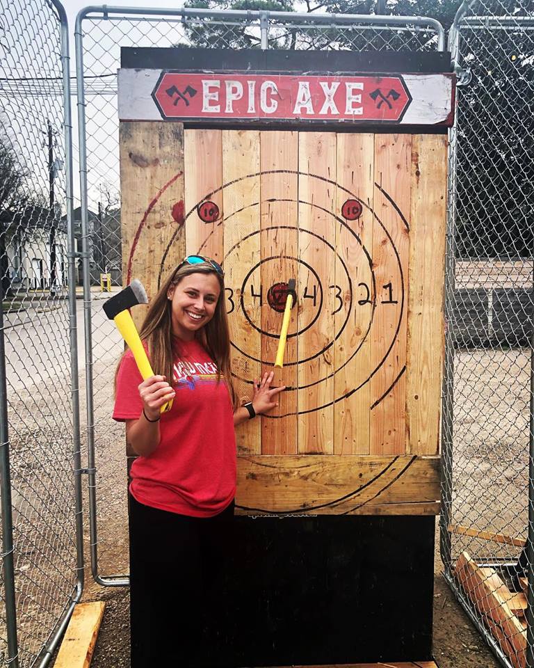 Mobile axe throwing services