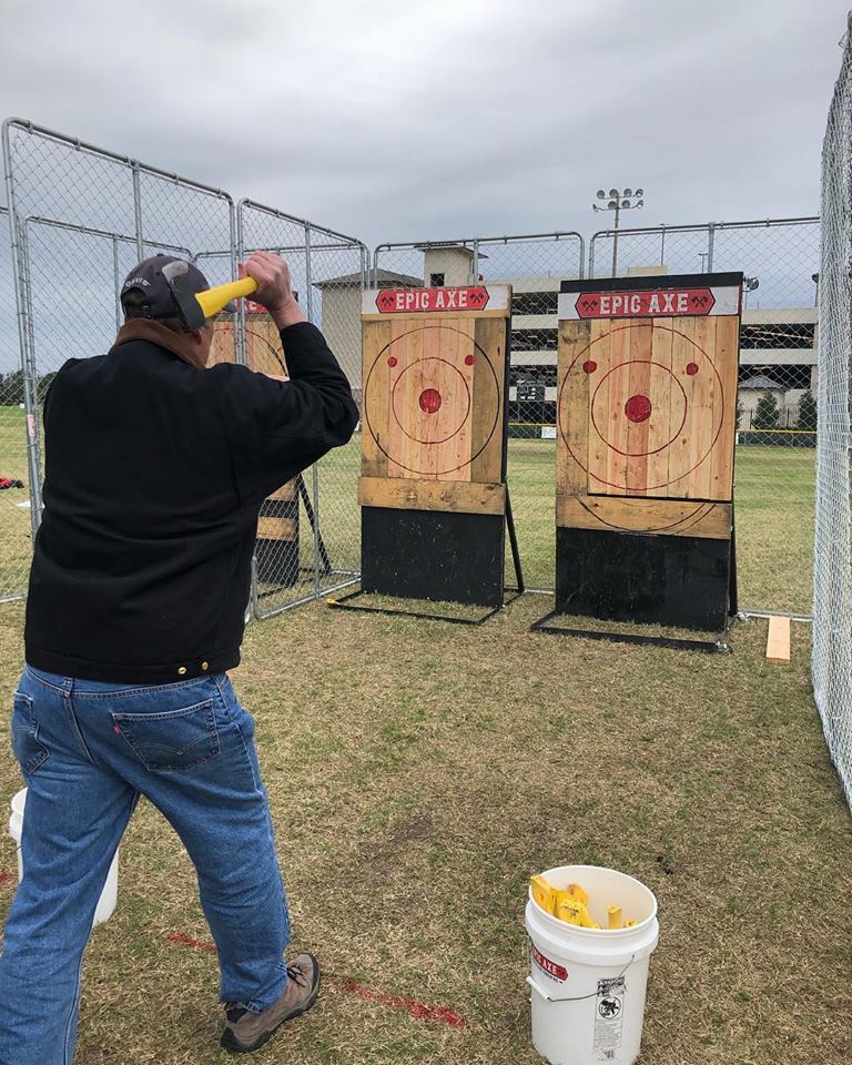 Mobile axe throwing services