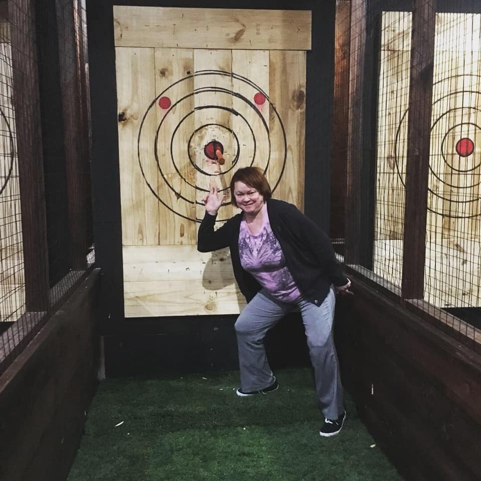 Mobile axe throwing services