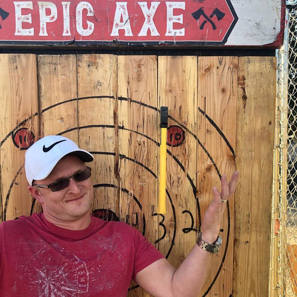 Mobile axe throwing services