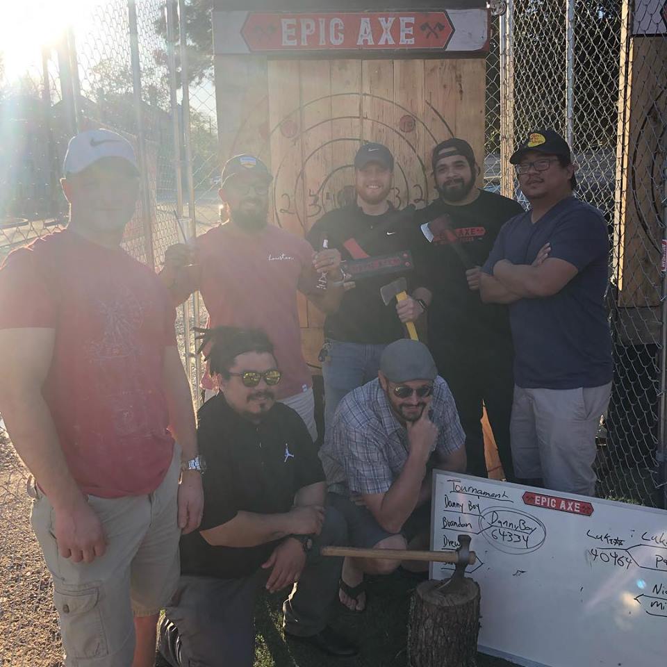 Mobile axe throwing services