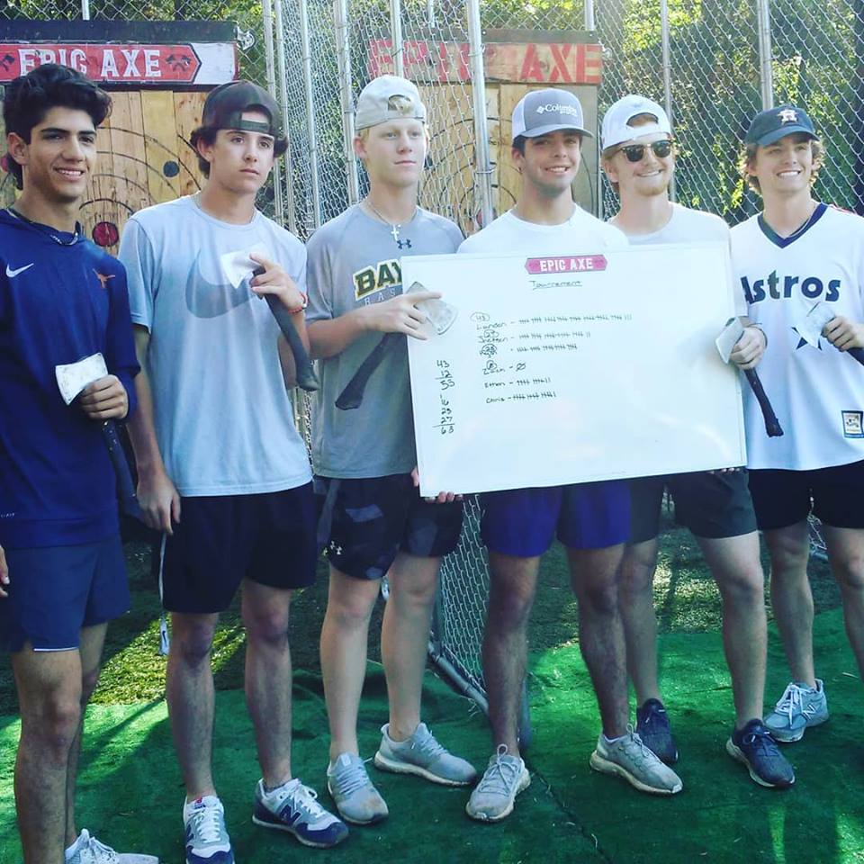 Mobile axe throwing services