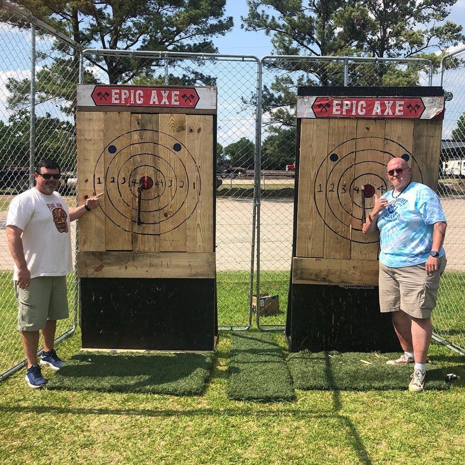 Mobile axe throwing services