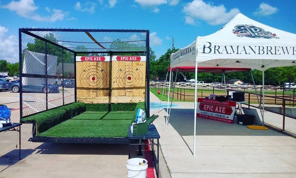 Mobile axe throwing services