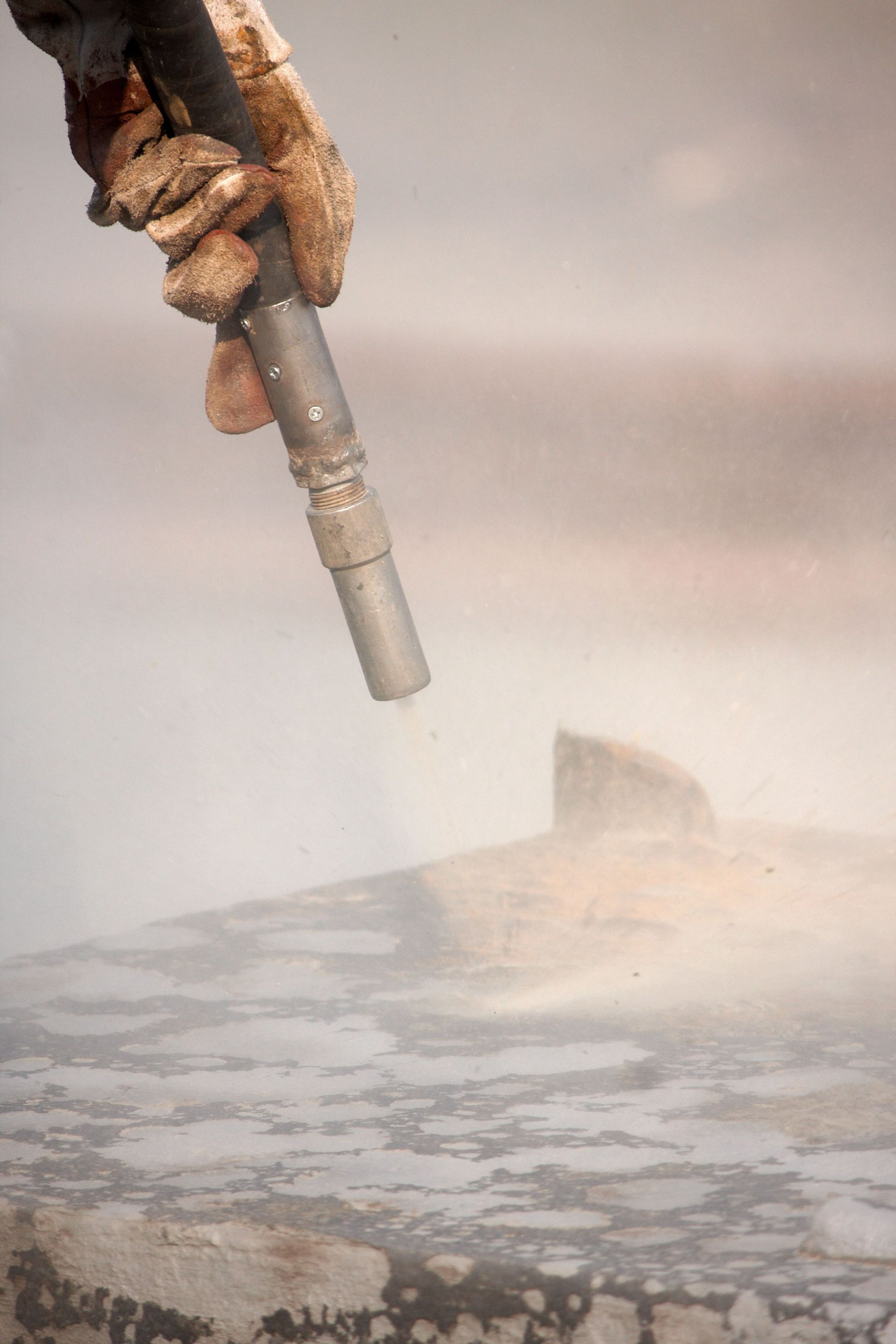 abrasive sandblasting