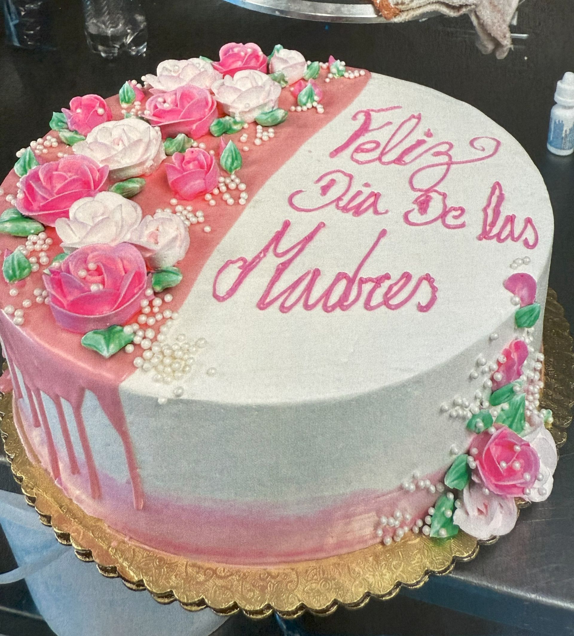 Mother's Day cake decorated with pink roses and 