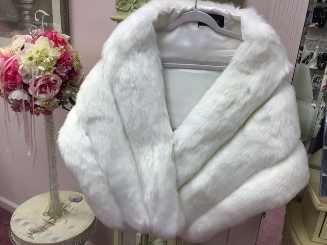 Faux Fur Wraps | Fur Wraps | Sayville, NY