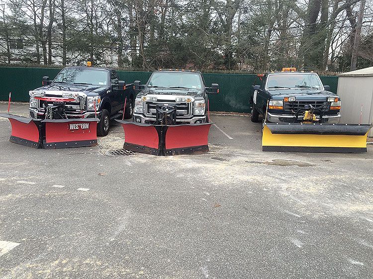 W&C Parking Lot Service