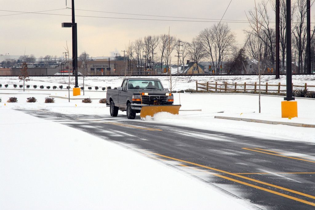 W&C Parking Lot Service