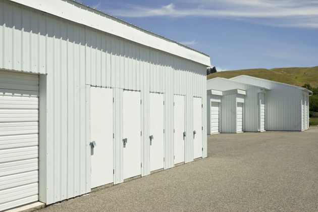 R & R Buildings Western