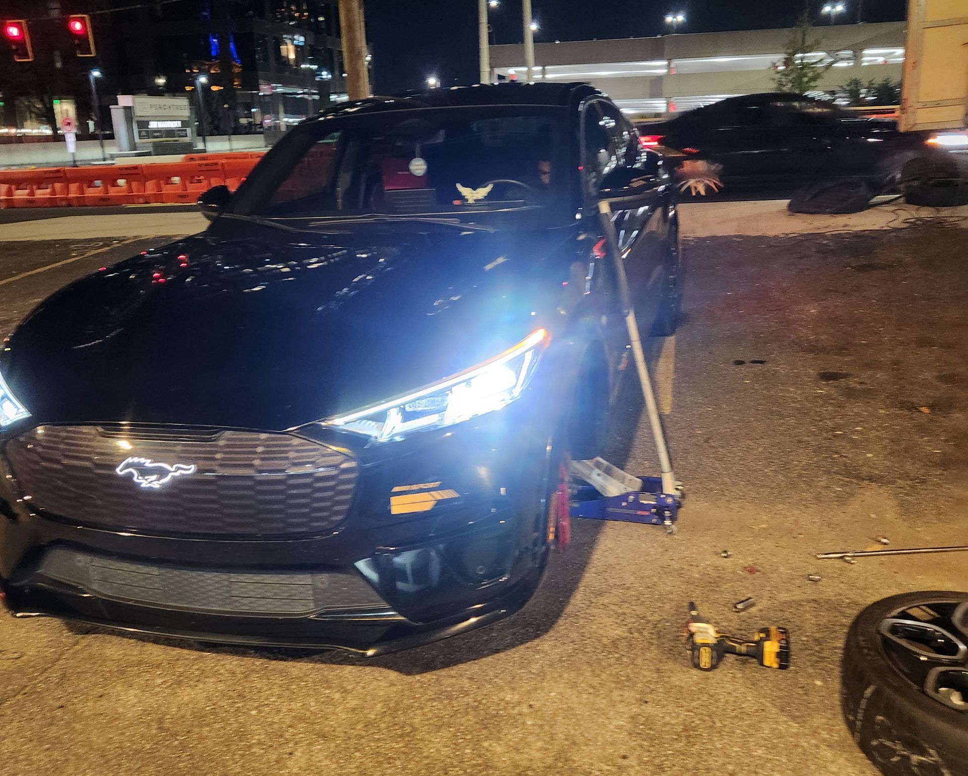 Royal Mobile Tires 30 Minutes ETA