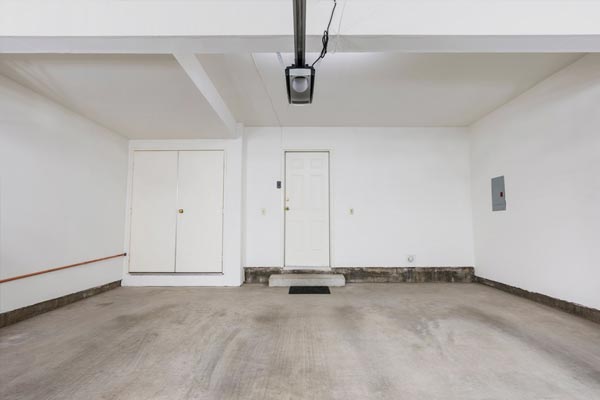 Garage Floor Cleaning