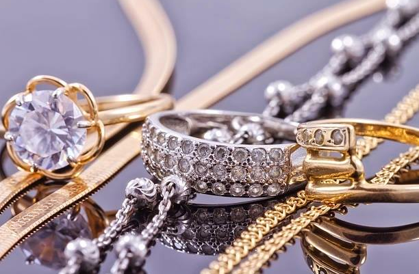 elegant jewelries