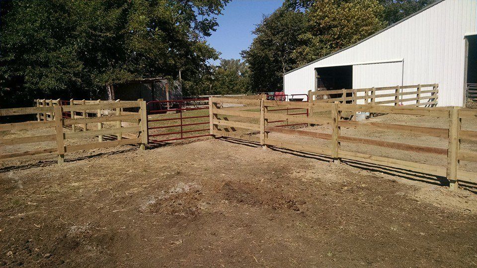 Farm and livestock fence