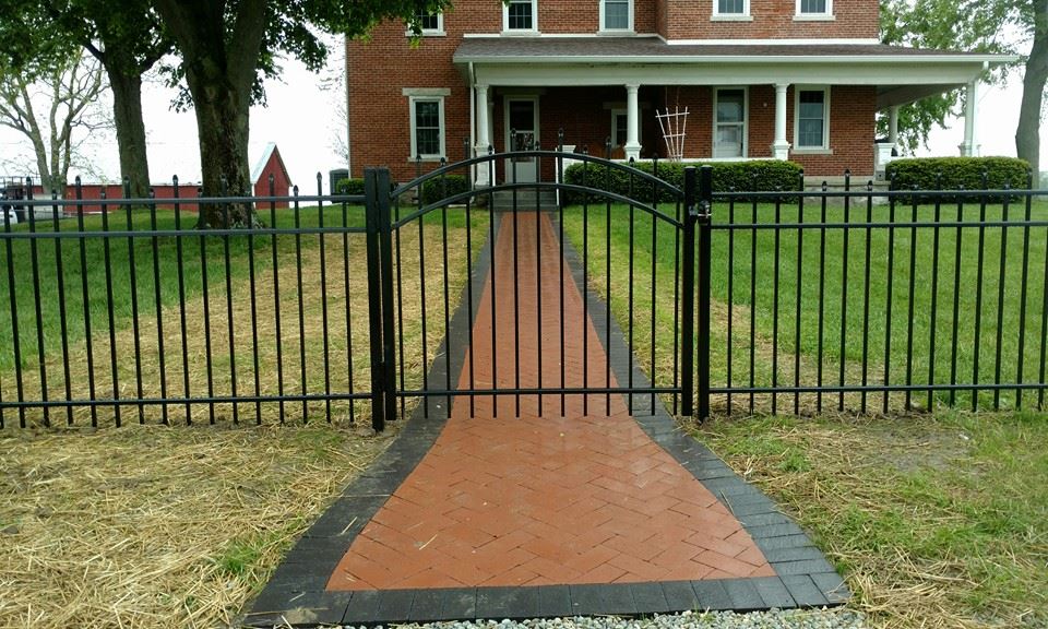 Ornamental Aluminum Fences