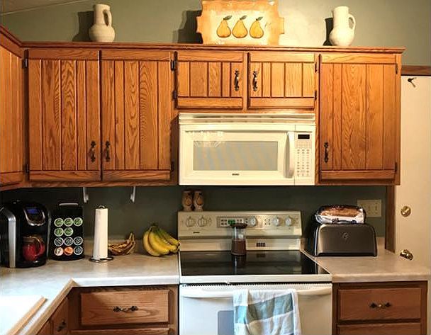 Kitchen remodeling - before