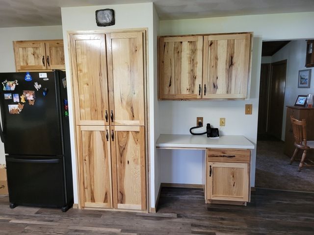 Kitchen cabinets drawers