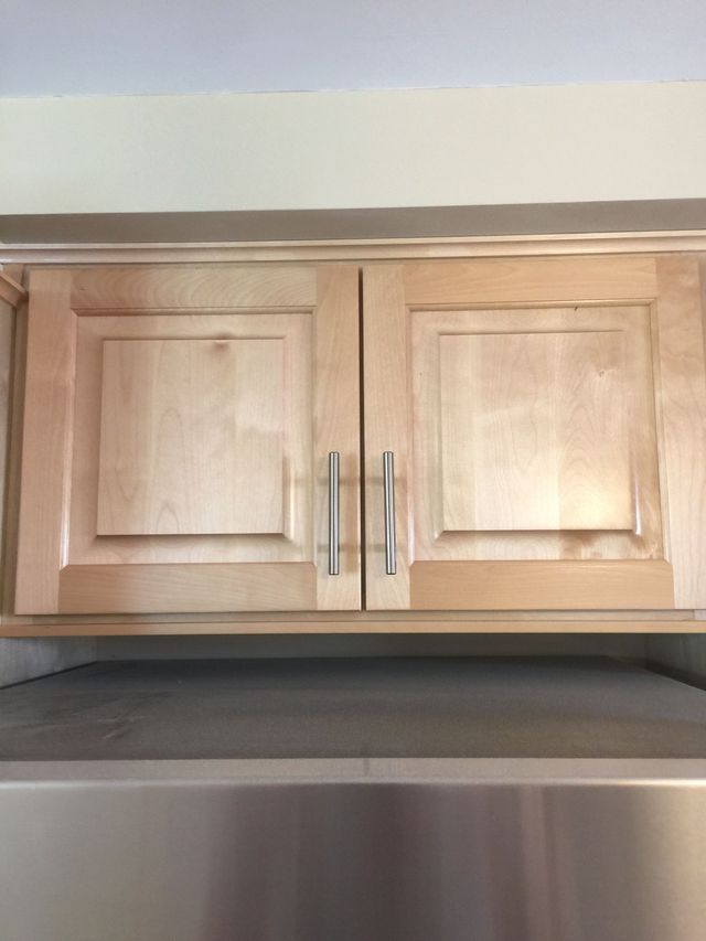 Kitchen cabinets drawers