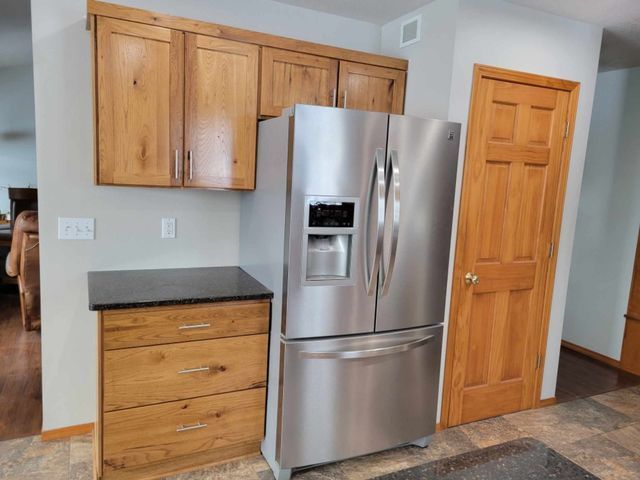 Kitchen cabinets drawers