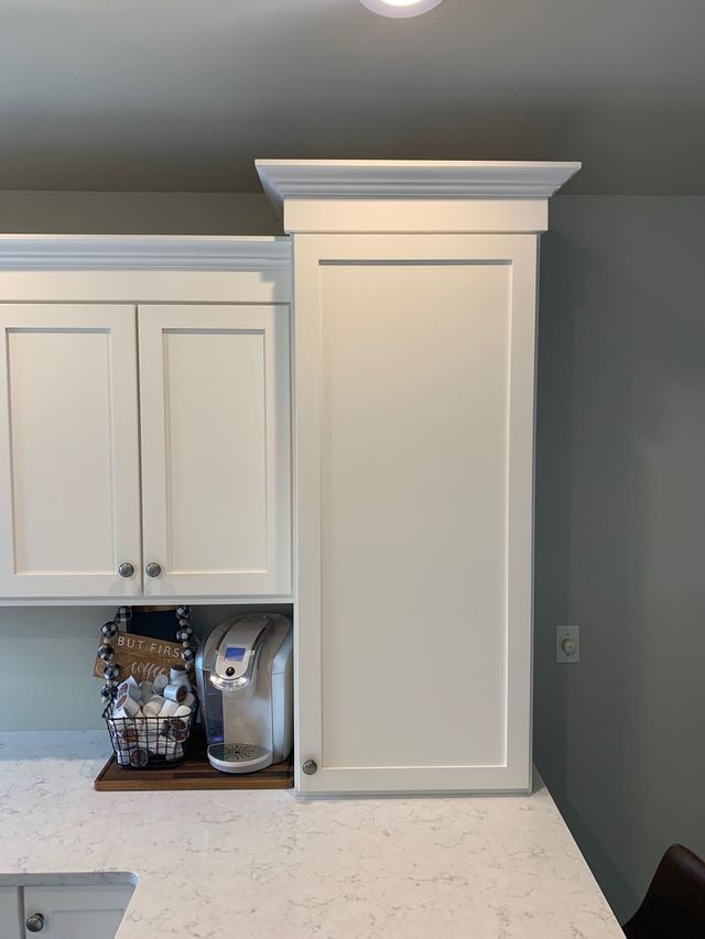 Kitchen cabinets drawers