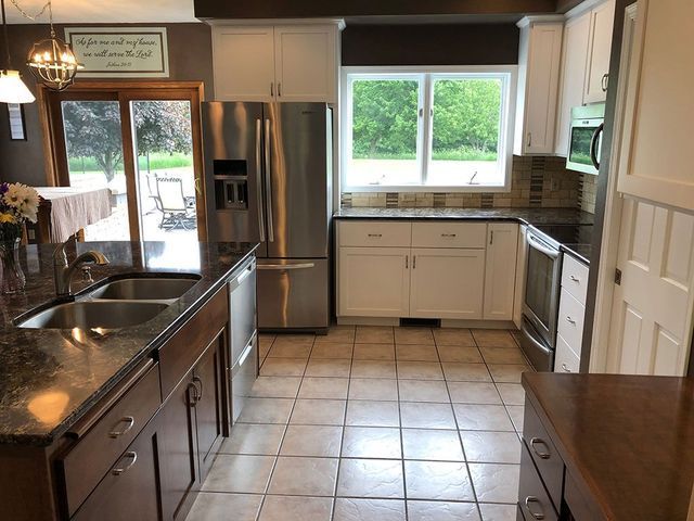 Kitchen cabinets drawers