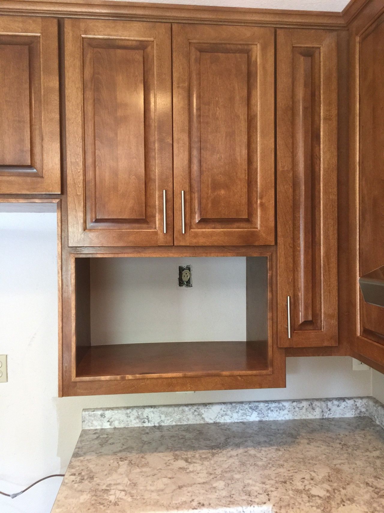 Kitchen cabinets drawers