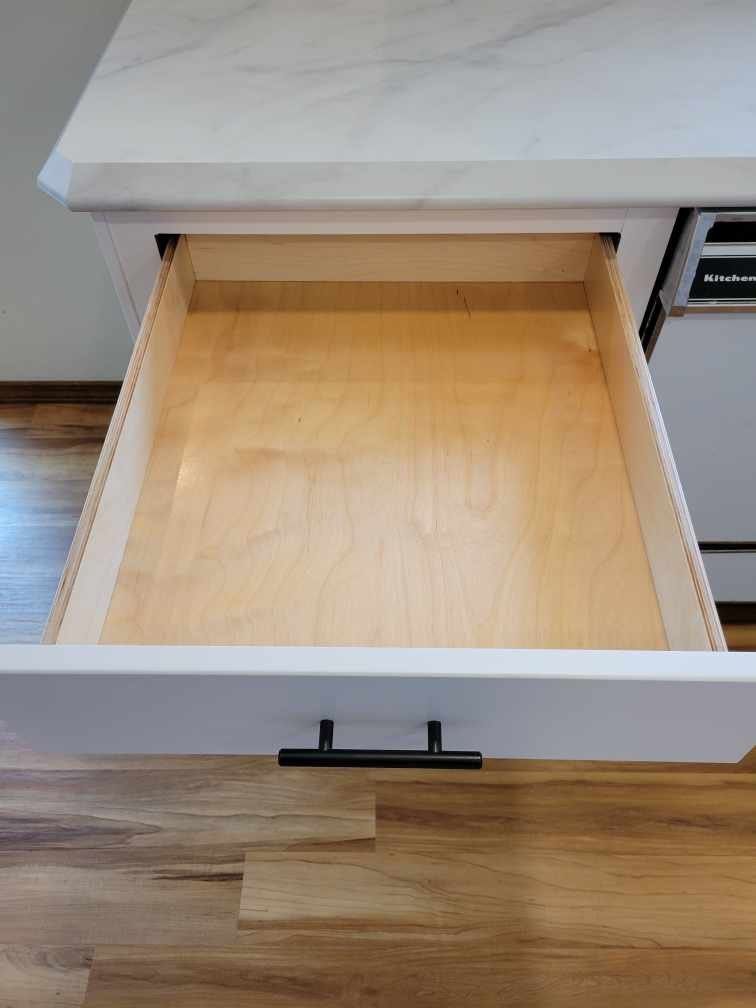 Kitchen cabinets drawers
