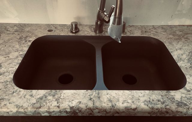 Kitchen cabinets drawers